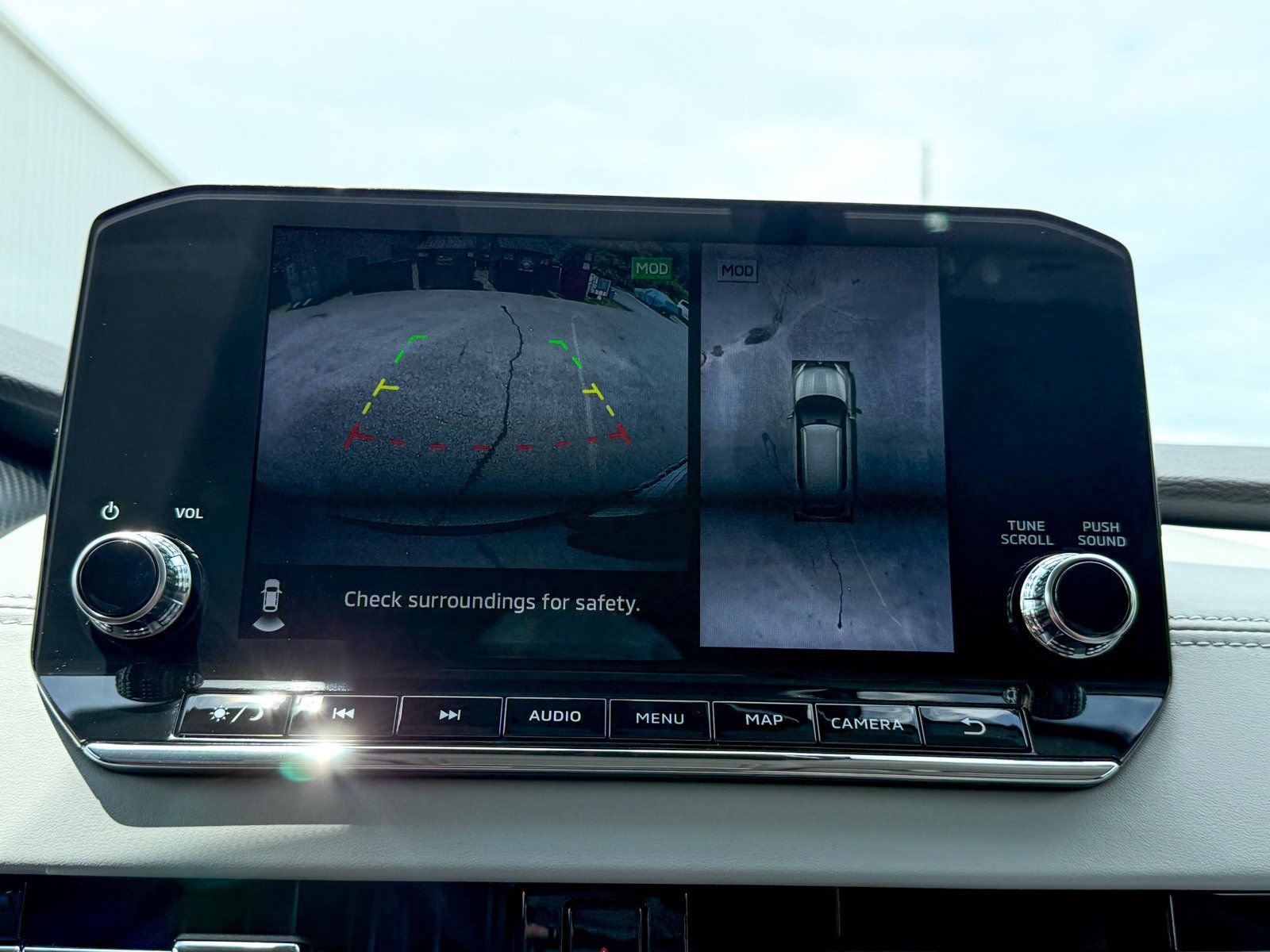 New 2025 Mitsubishi Outlander SEL image 41