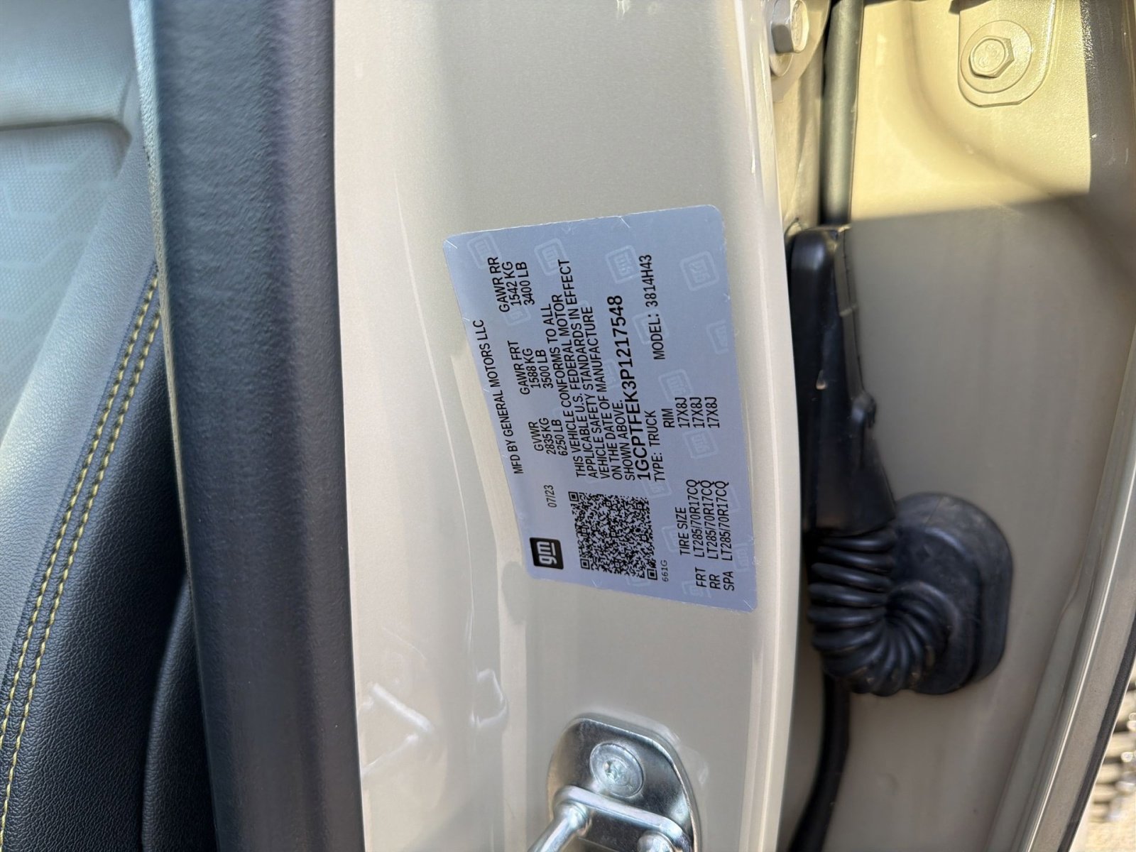 Used 2023 Chevrolet Colorado ZR2 w/ ZR2 Convenience Package III AWD/4WD image 28