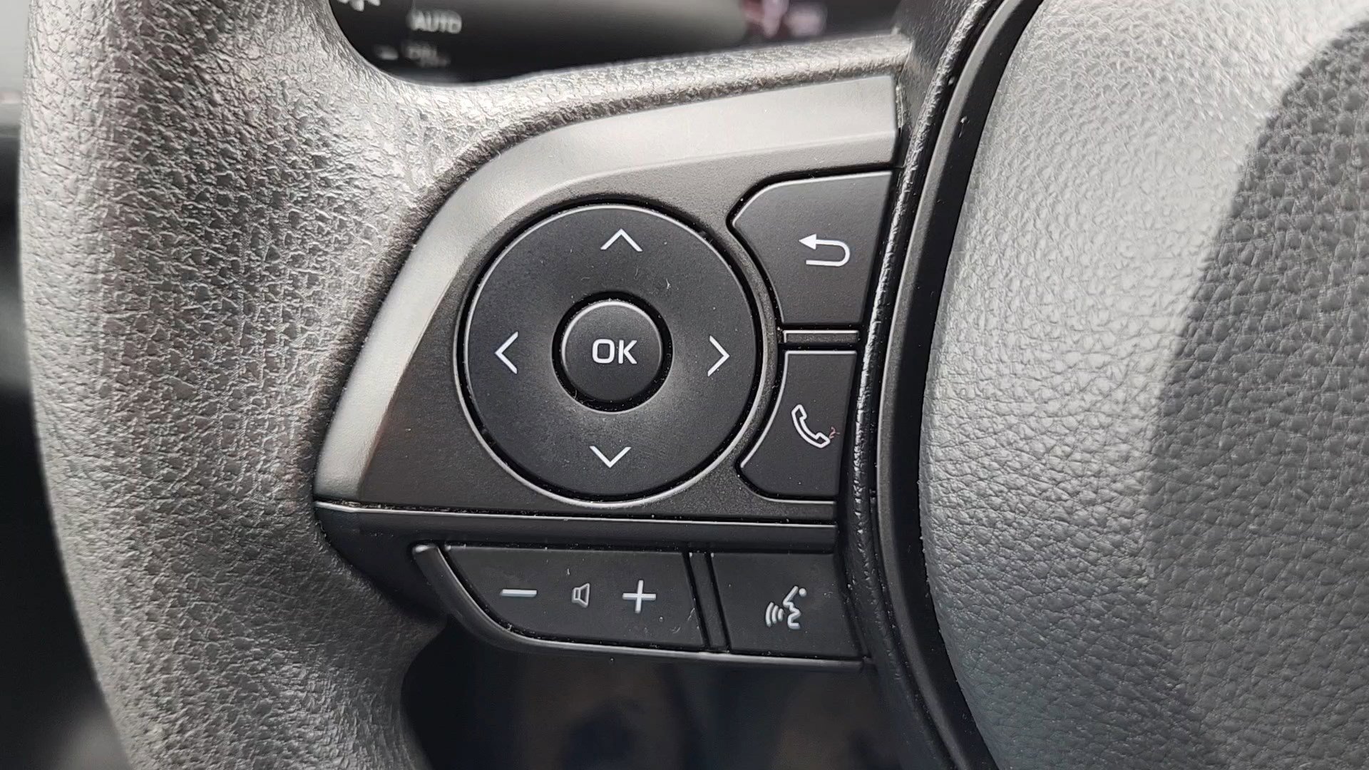 Certified 2025 Toyota RAV4 XLE AWD/4WD image 11