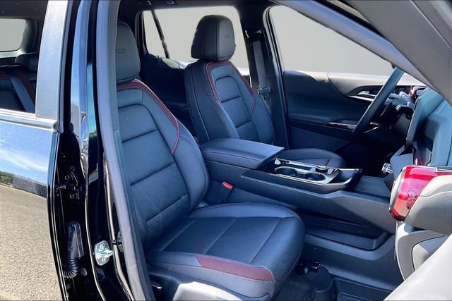 New 2026 Chevrolet Equinox RS w/ Safety and Technology Package FWD image 11