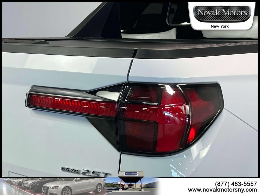 Used 2024 Hyundai Santa Cruz Limited AWD/4WD image 11