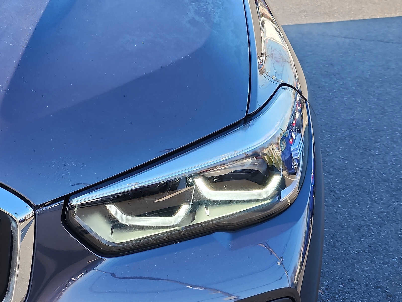 Certified 2022 BMW X5 xDrive40i w/ Premium Package image 9