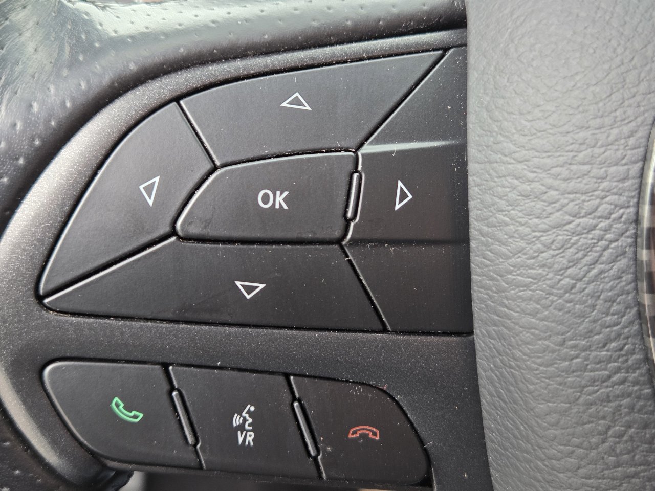 Used 2019 Dodge Durango R/T w/ Blacktop Package image 34