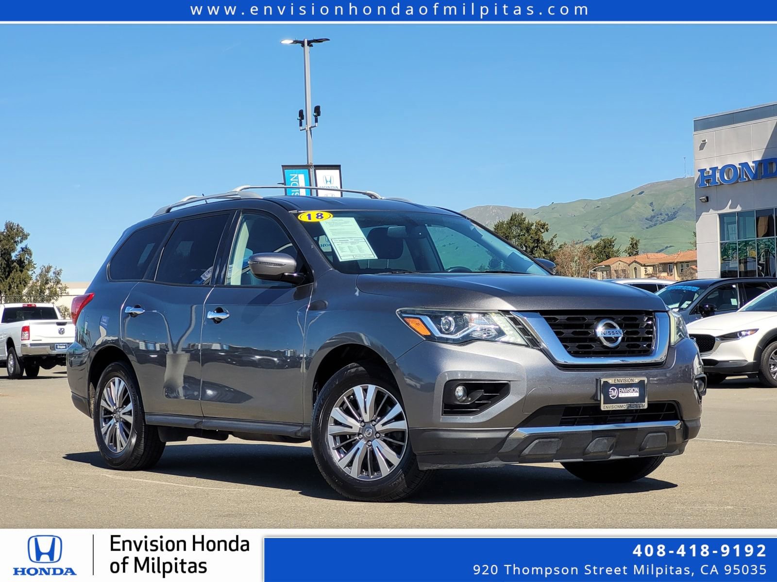 Used 2018 Nissan Pathfinder SV w/ SV Tech Package image 1