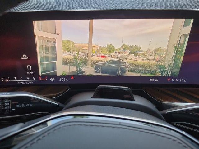 Certified 2026 Cadillac Escalade ESV Platinum Luxury AWD/4WD image 24