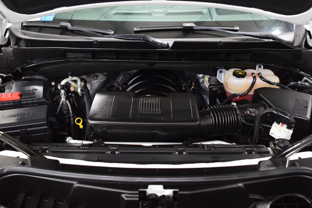 Used 2024 GMC Yukon XL Denali AWD/4WD image 32