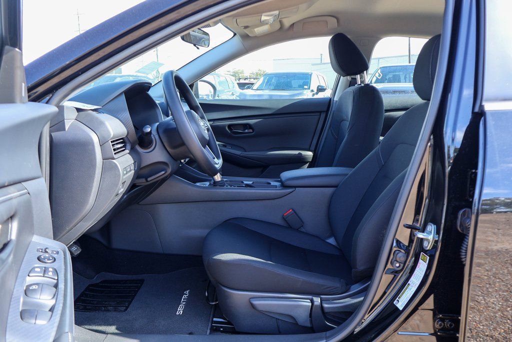New 2025 Nissan Sentra S image 7