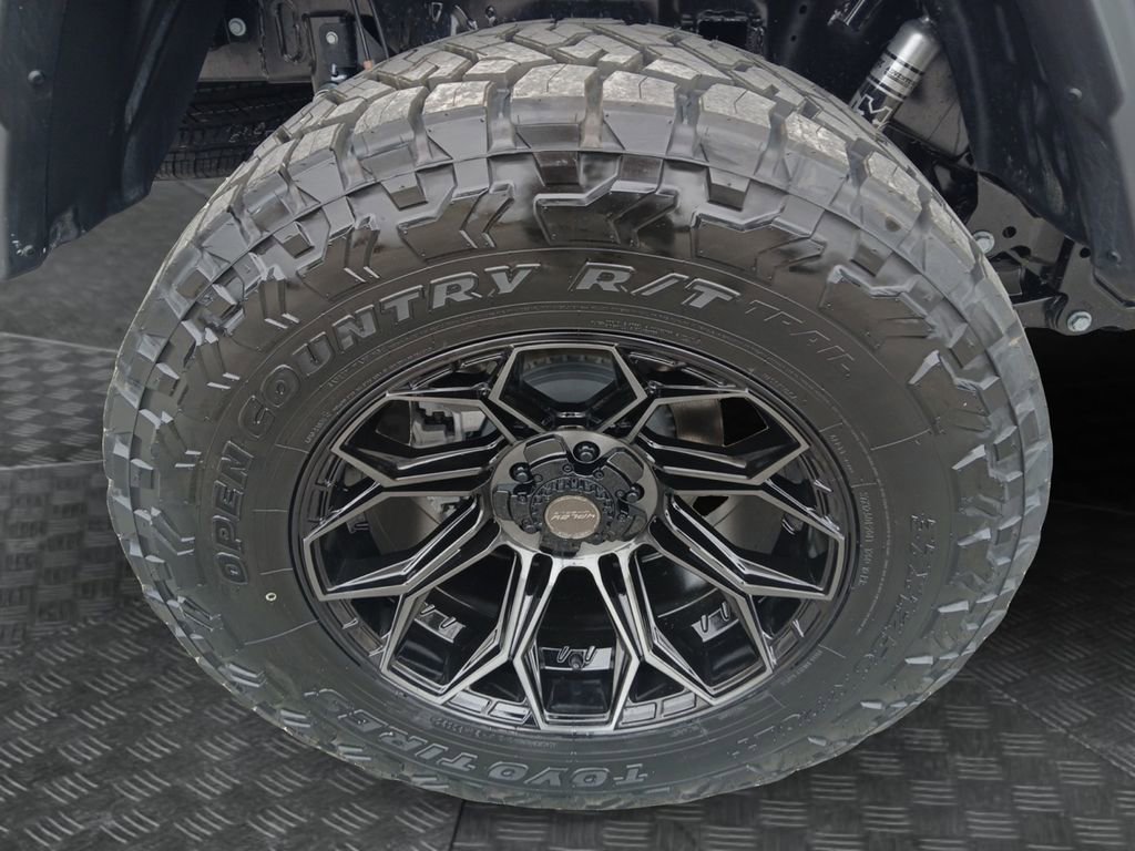 New 2026 Jeep Gladiator Sport image 23