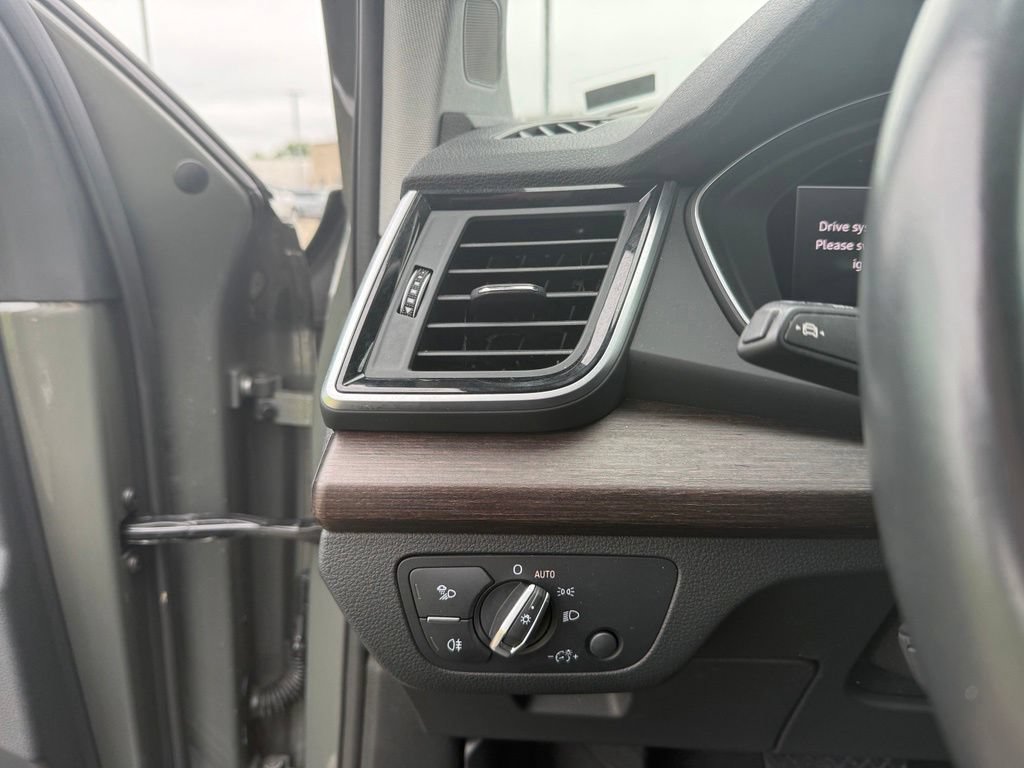 Used 2024 Audi Q5 2.0T Premium Plus AWD/4WD image 20