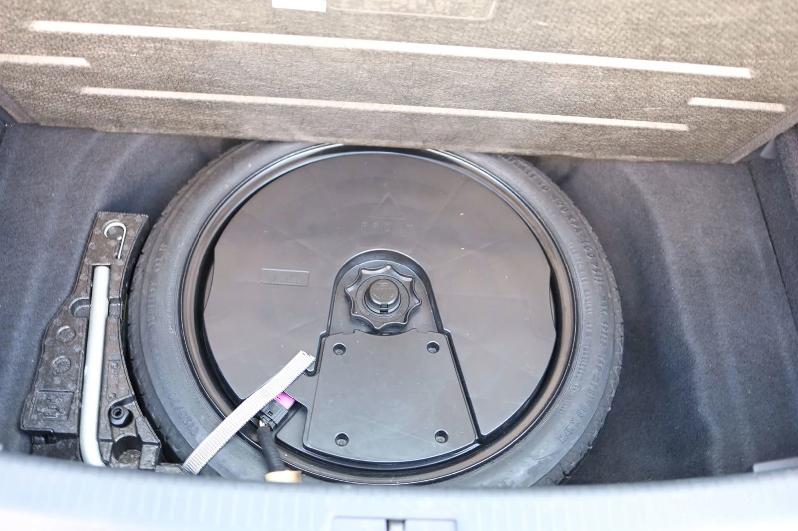 Used 2016 Volkswagen Golf SE image 31