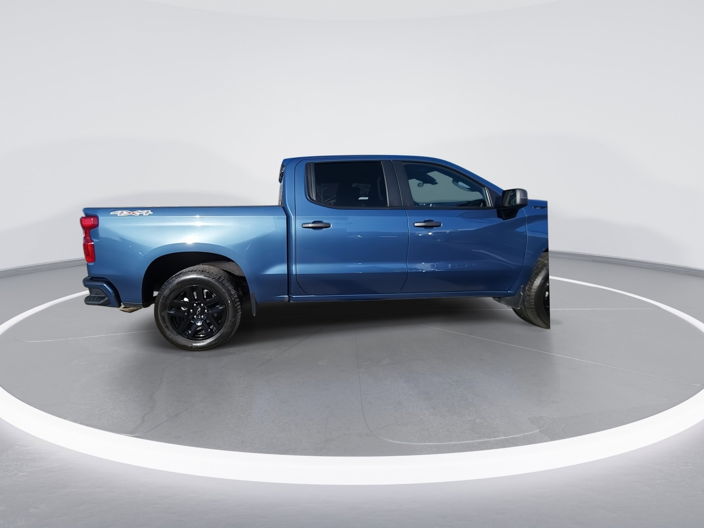 Used 2024 Chevrolet Silverado 1500 Custom w/ LPO, Dark Essentials Package image 9
