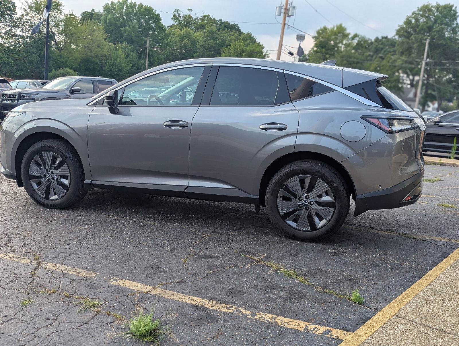 Used 2025 Nissan Murano SL w/ Cargo Package AWD/4WD image 10