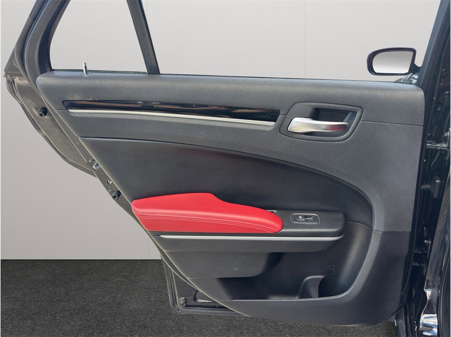 Used 2021 Chrysler 300 S w/ S Model Appearance Package image 38