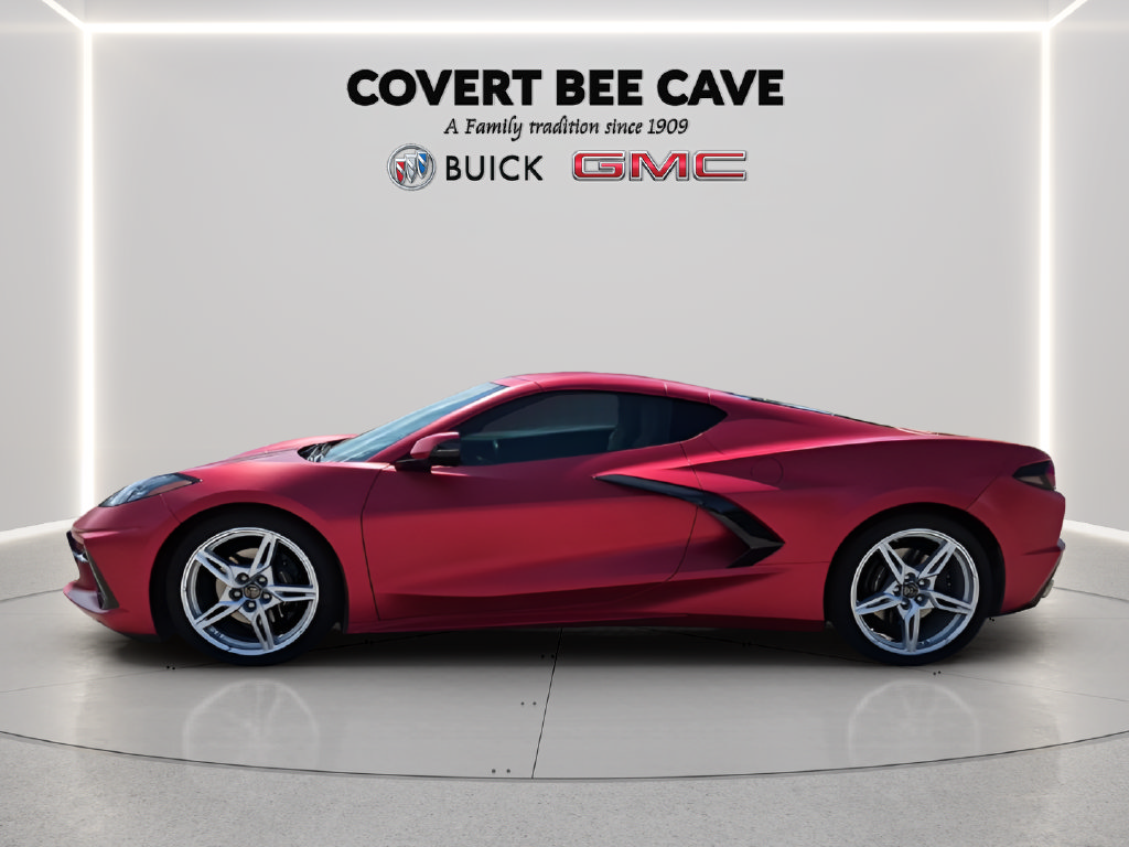 Used 2022 Chevrolet Corvette Stingray Coupe w/ 1LT RWD image 5