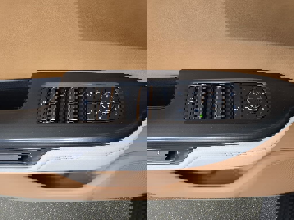 New 2026 Lexus RZ 450e 450e Premium image 28