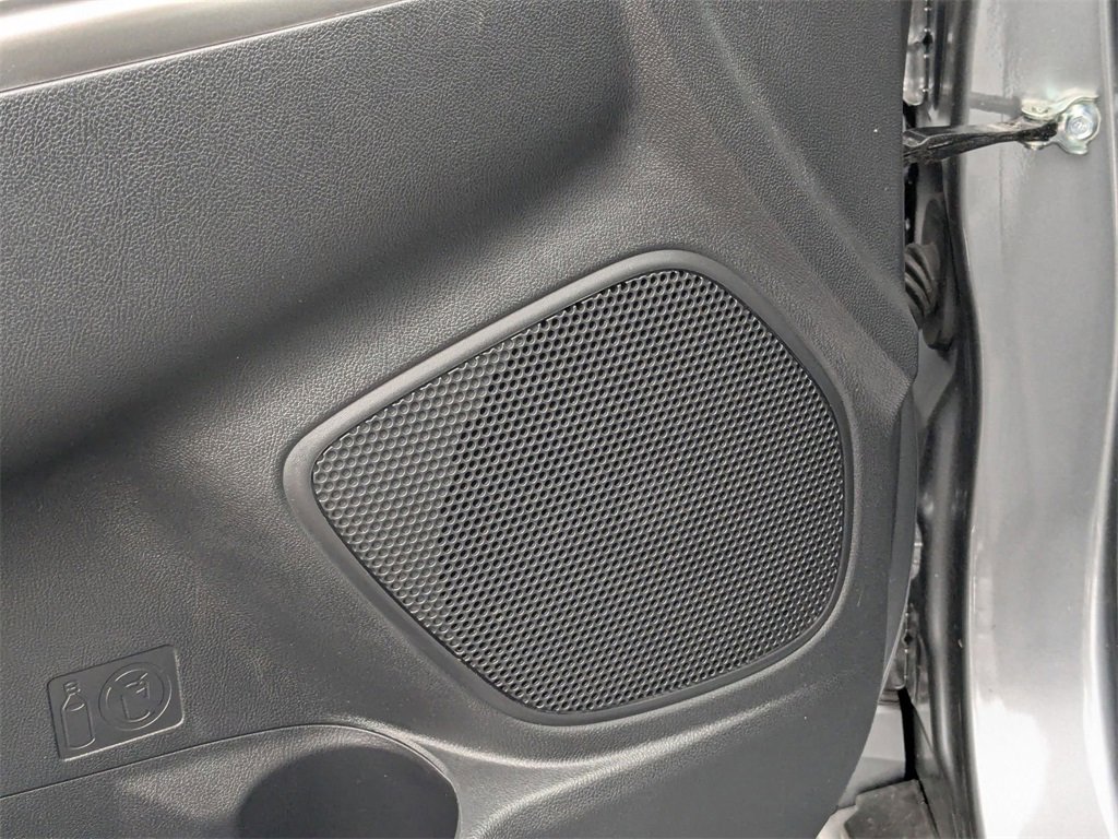 Used 2025 Mitsubishi Outlander Sport AWD image 15