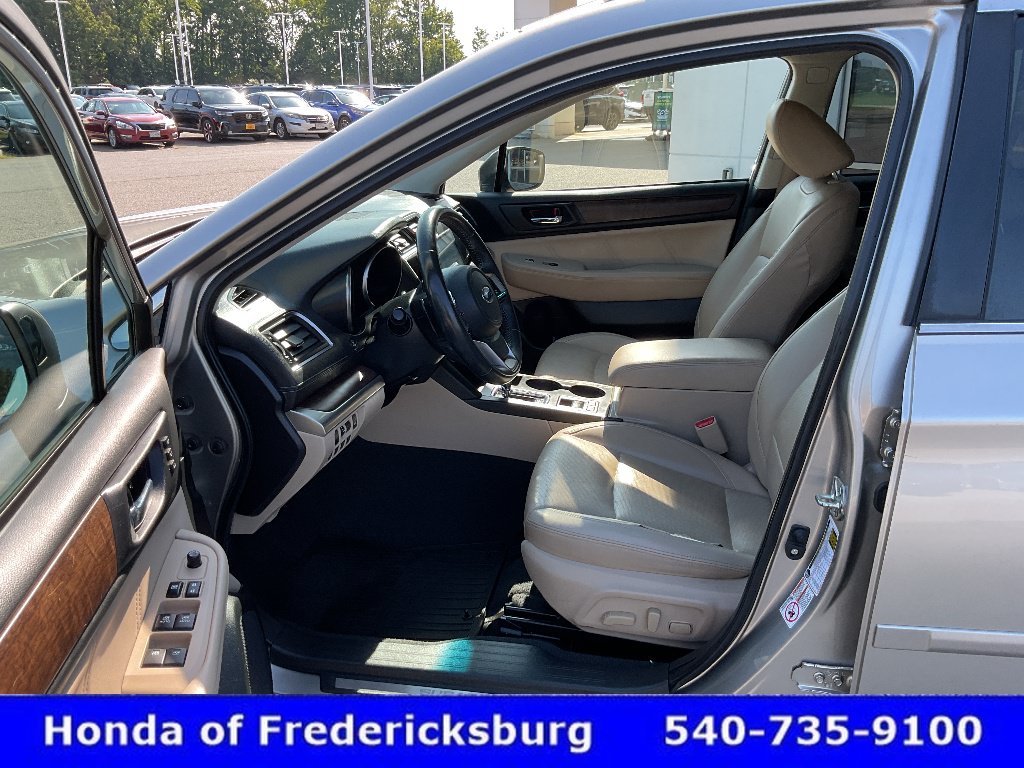 Used 2018 Subaru Outback 3.6R Limited AWD/4WD image 31