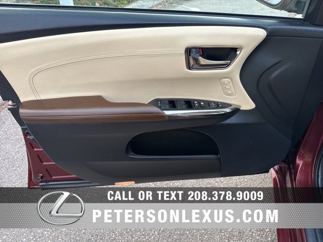 Used 2017 Toyota Avalon Touring w/ Preferred Accessory Package image 20