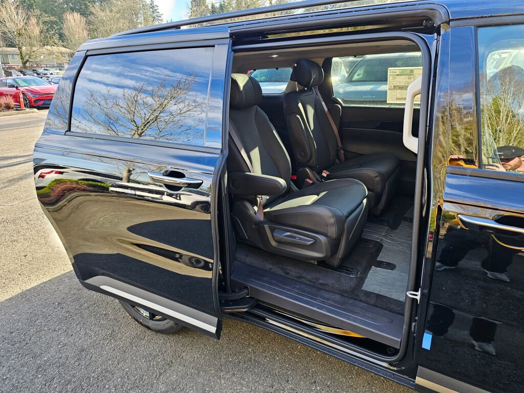 New 2026 Kia Carnival SX Prestige image 29