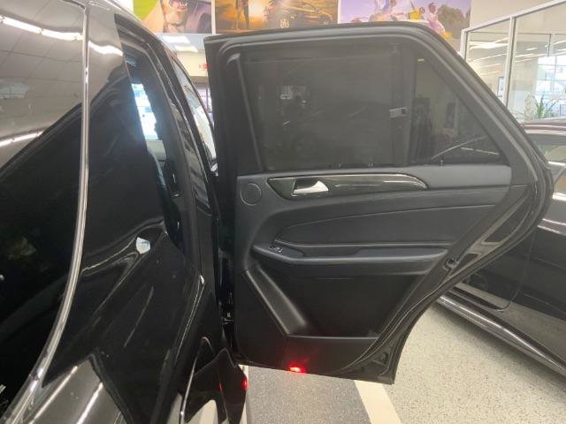 Used 2017 Mercedes-Benz GLE 43 AMG 4MATIC image 35