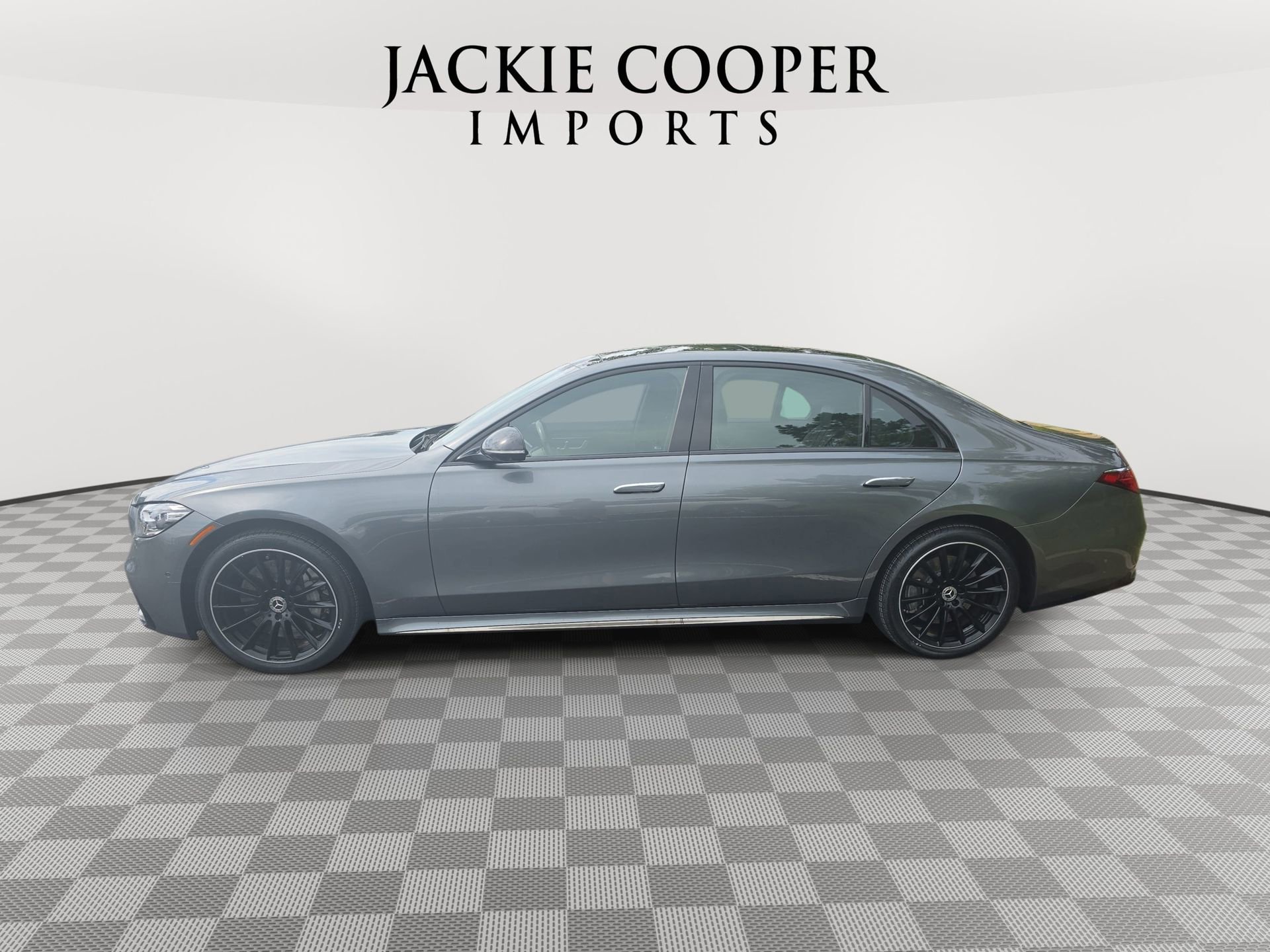 Used 2023 Mercedes-Benz S 500 4MATIC image 8