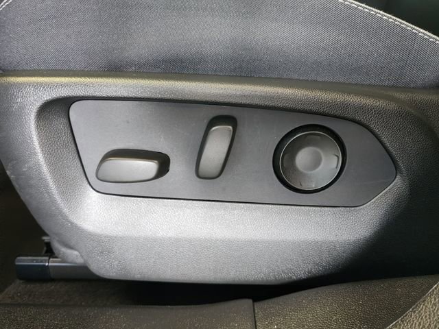 Certified 2025 Buick Envision Sport Touring AWD/4WD image 14