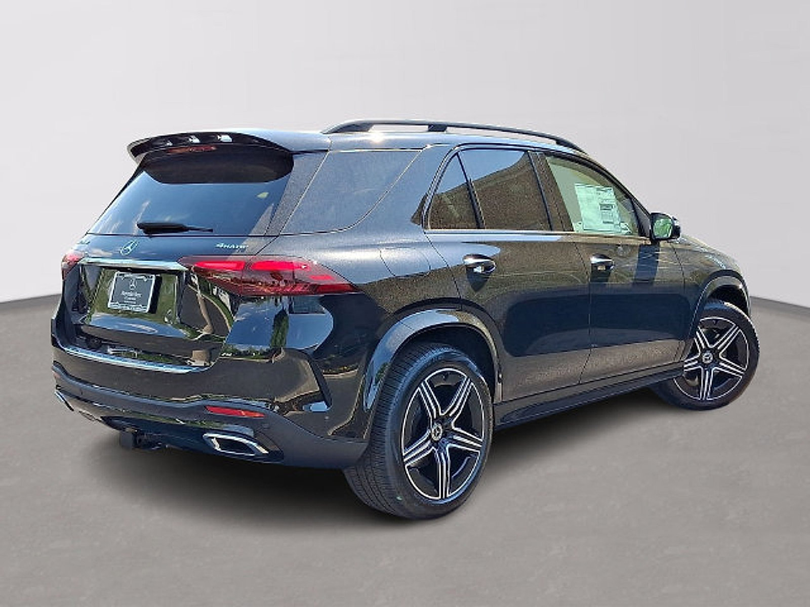 Used 2026 Mercedes-Benz GLE 350 4MATIC image 4