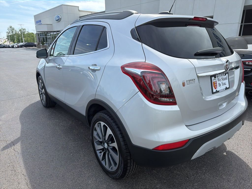 Used 2020 Buick Encore Essence FWD image 3