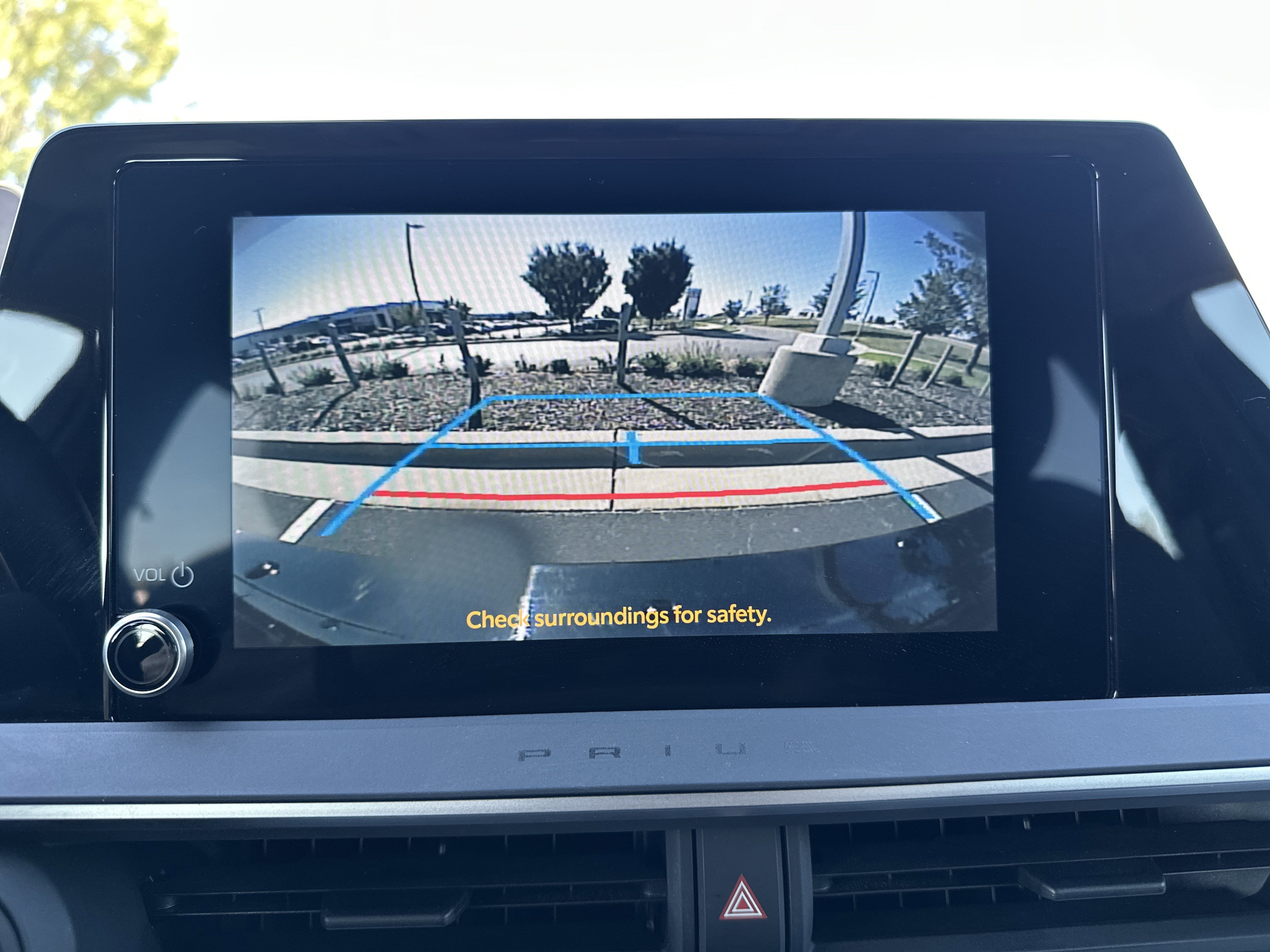 Used 2024 Toyota Prius LE image 25