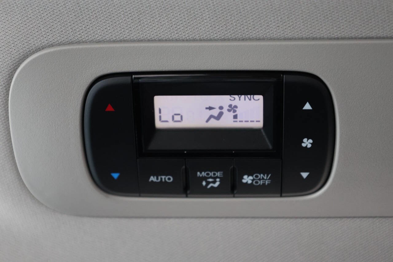 Used 2026 Honda Odyssey Touring image 23