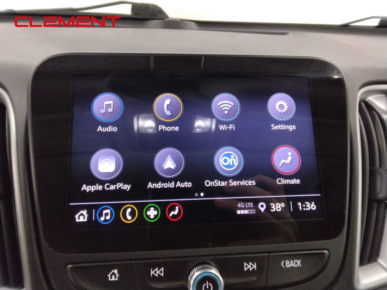 Used 2022 Chevrolet Malibu LT FWD image 21