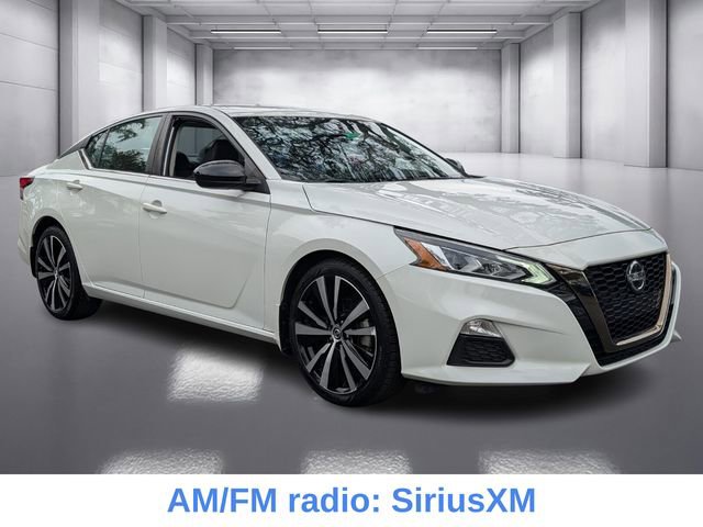 Used 2022 Nissan Altima 2.5 SR image 3
