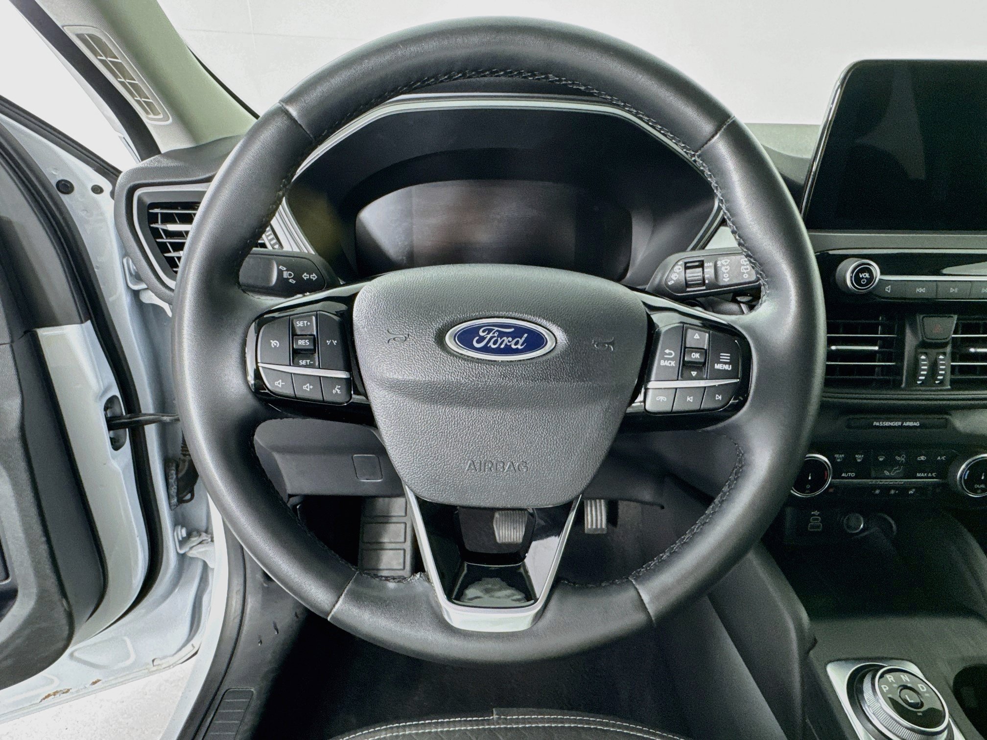Used 2024 Ford Escape Active AWD/4WD image 11