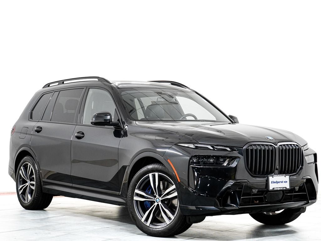 Used 2024 BMW X7 xDrive40i w/ M Sport Package AWD/4WD image 1