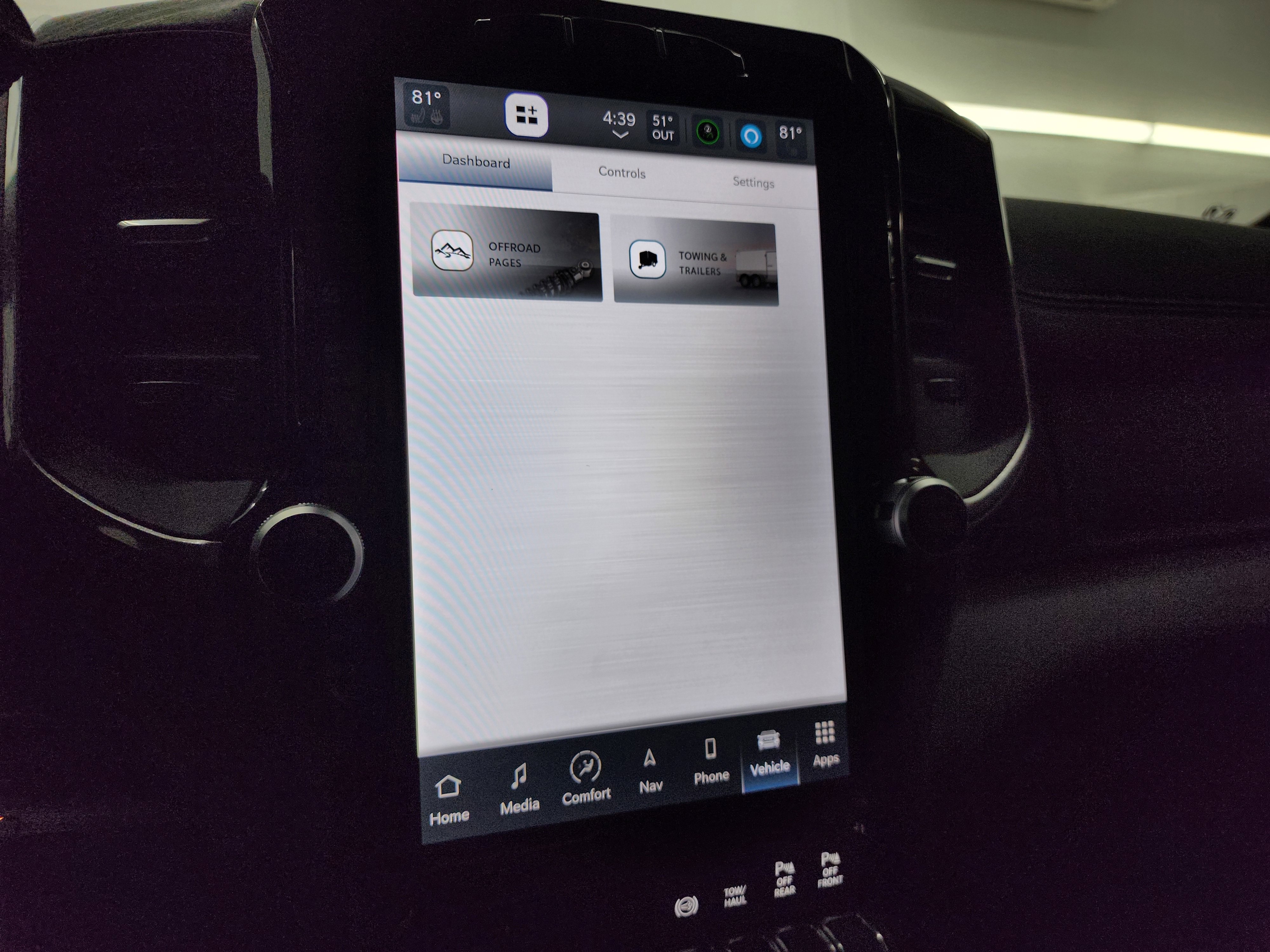 Used 2024 RAM 2500 Laramie w/ Night Edition image 49