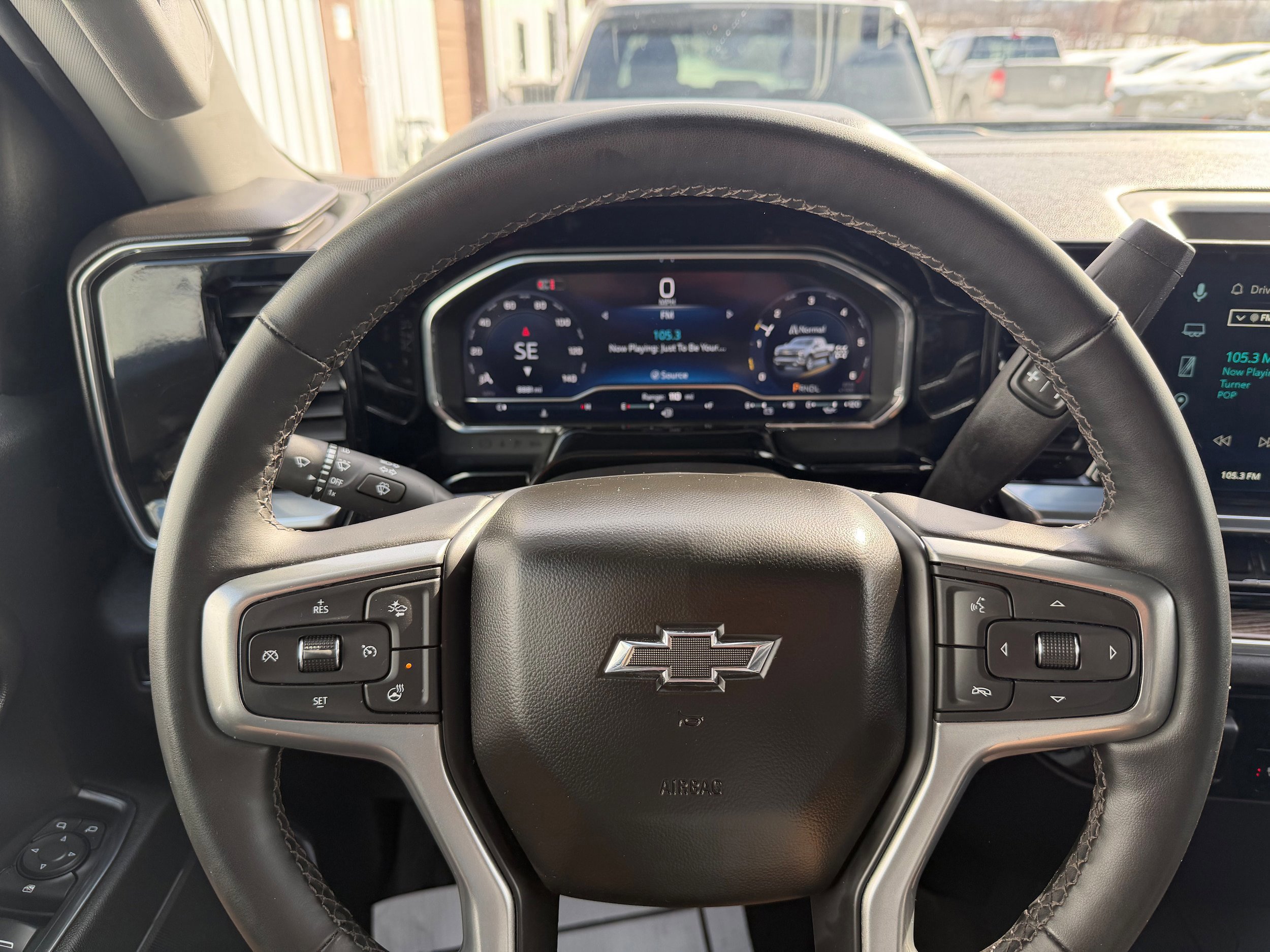 Used 2024 Chevrolet Silverado 1500 RST image 5