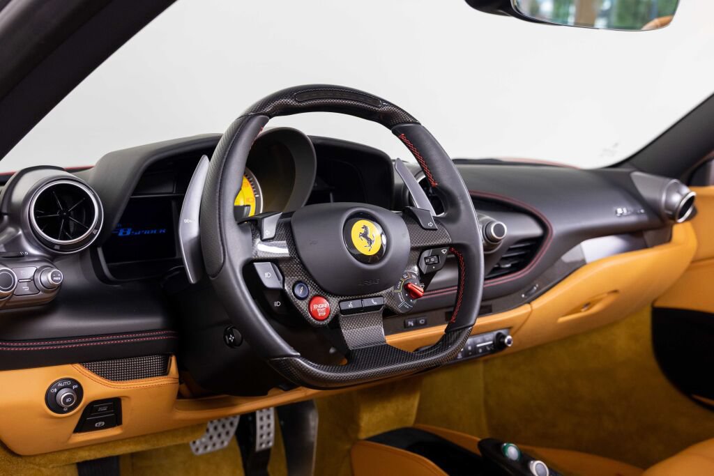 Used 2022 Ferrari F8 Tributo RWD image 40