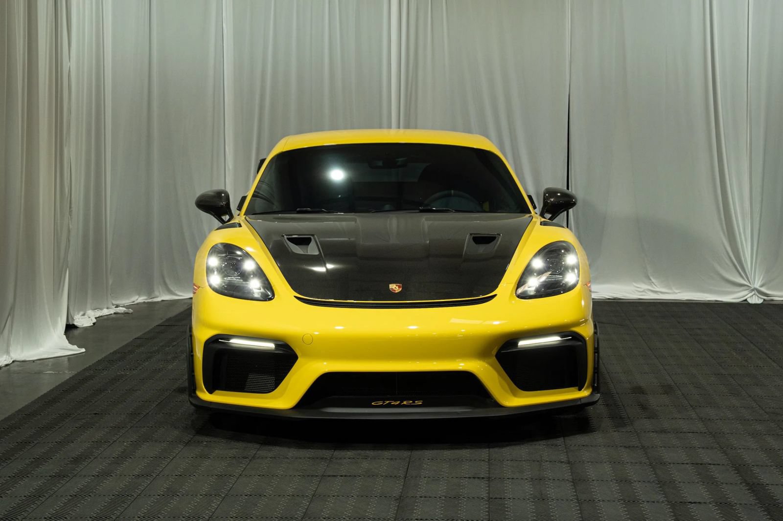 Used 2023 Porsche 718 Cayman GT4 RS w/ Weissach Package RWD image 3