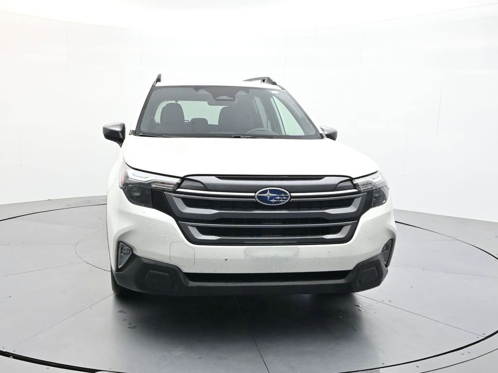 Used 2025 Subaru Forester Premium w/ Convenience Package #1 AWD/4WD image 2