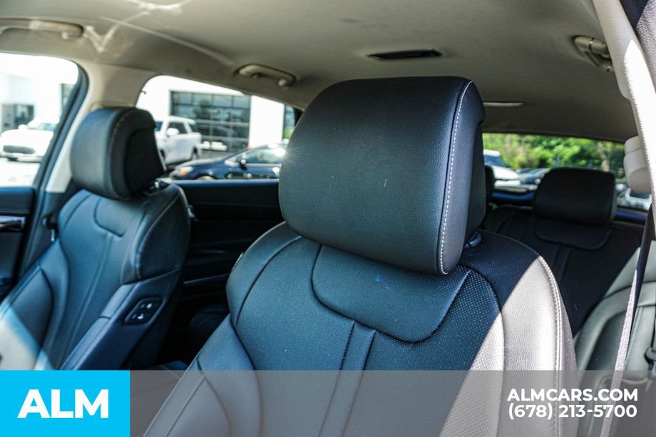 Used 2025 Genesis GV80 2.5T Standard AWD/4WD image 18