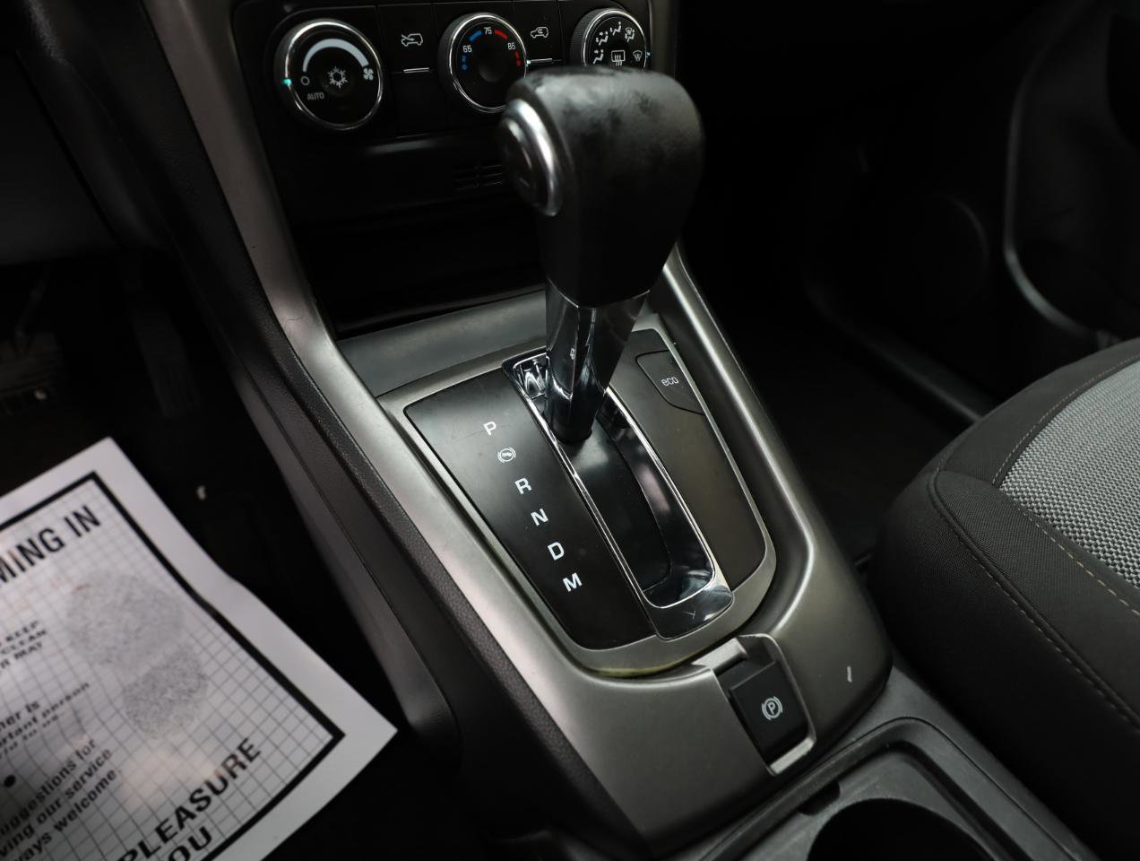 Used 2014 Chevrolet Captiva Sport LT FWD image 17