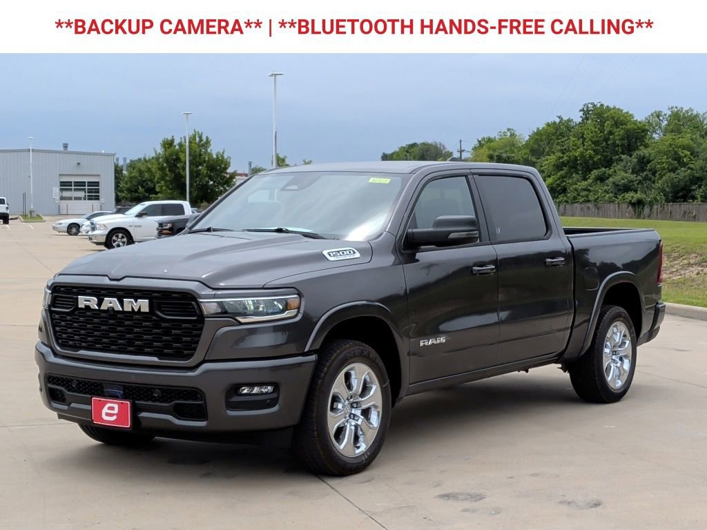 New 2026 RAM 1500 4x4 Crew Cab image 3