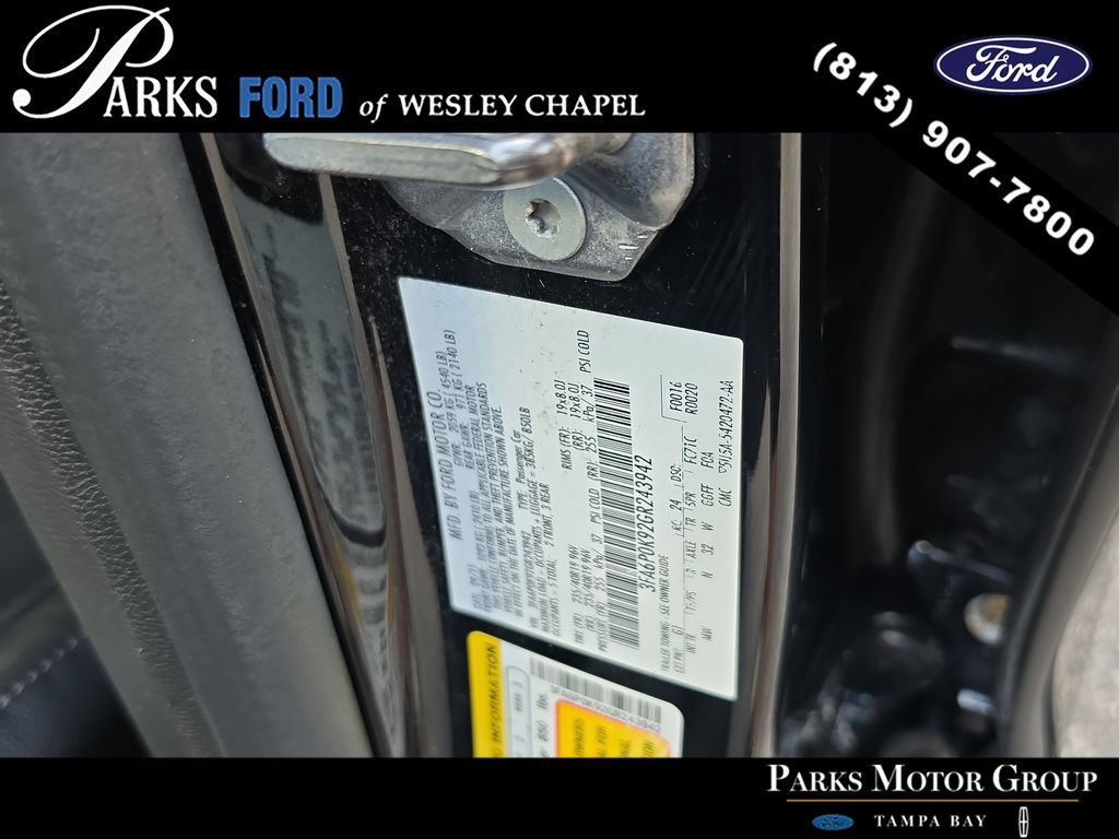 Used 2016 Ford Fusion Titanium FWD image 34