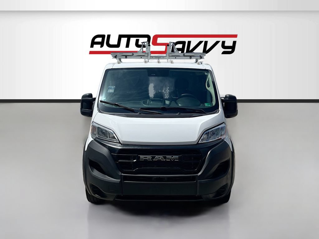 Used 2024 RAM ProMaster 2500 FWD image 2
