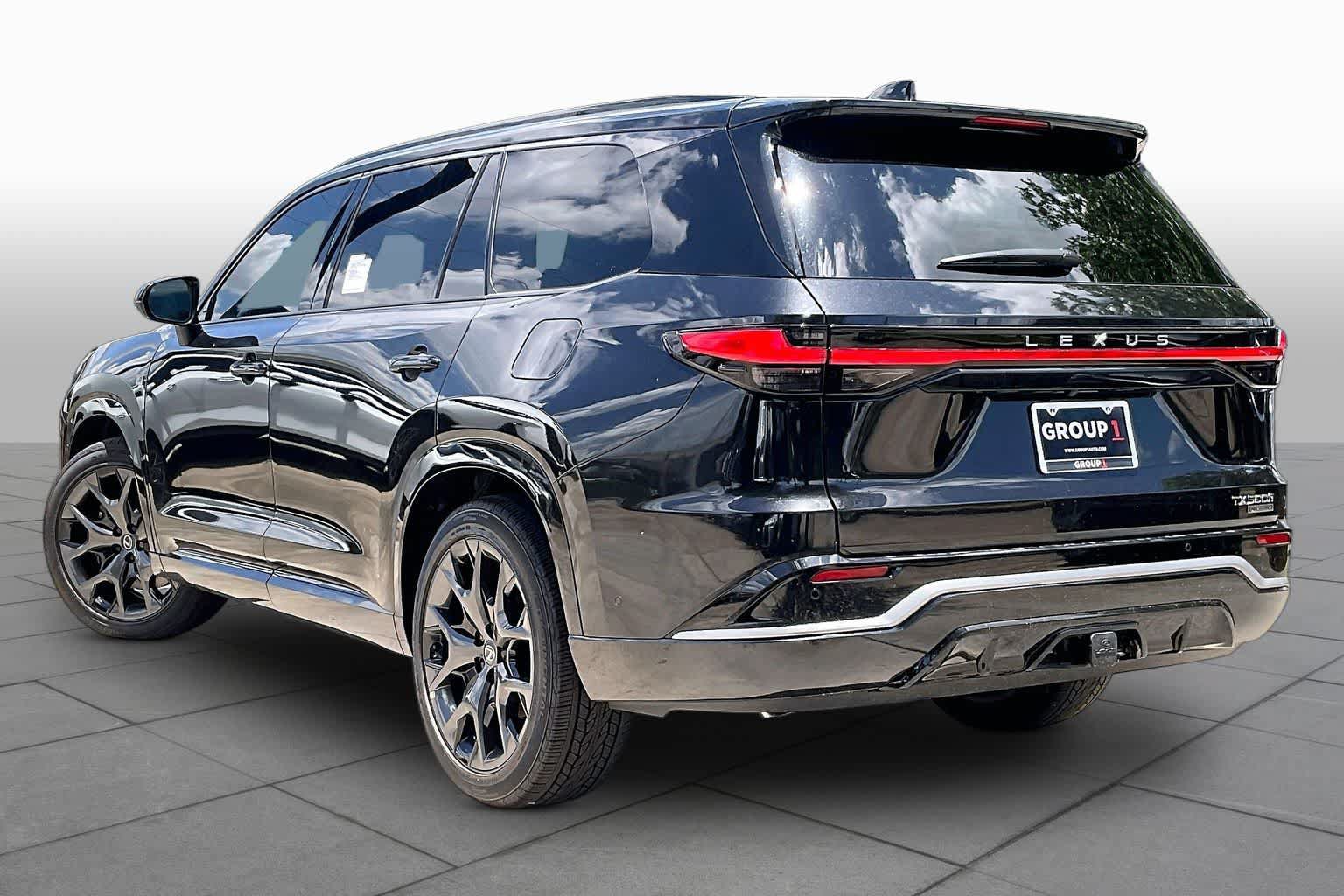 New 2026 Lexus TX 500h AWD w/ Technology Package image 4