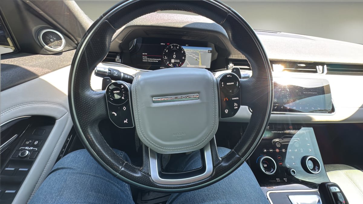 Used 2020 Land Rover Range Rover Evoque First Edition AWD/4WD image 12