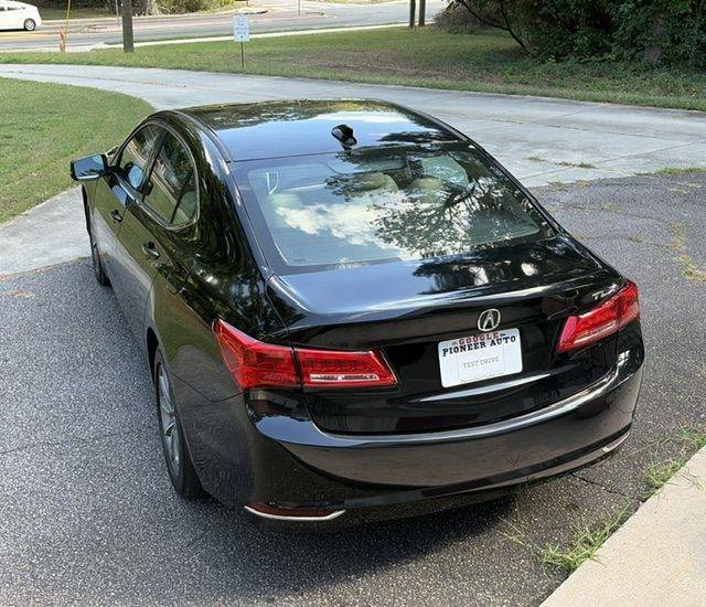 Used 2018 Acura TLX w/ Technology Package FWD image 18