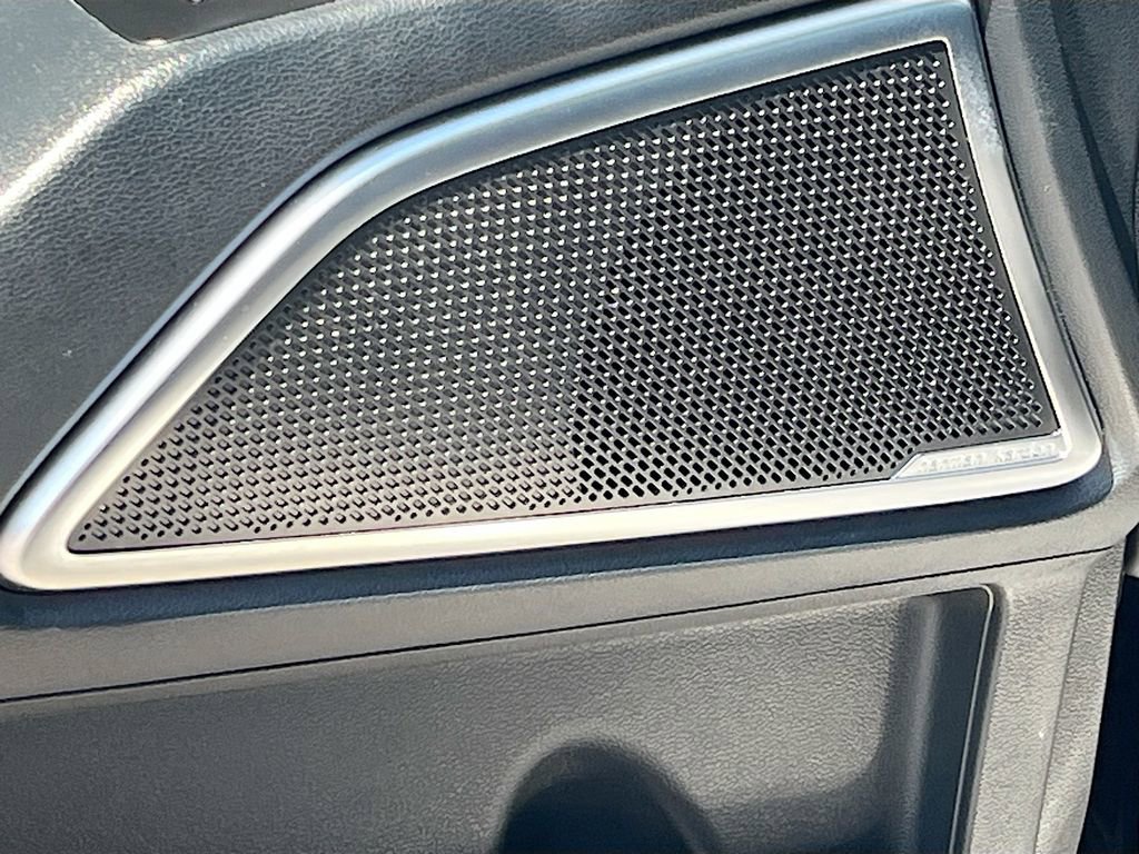 Used 2024 Kia Telluride SX w/ Towing Package image 19