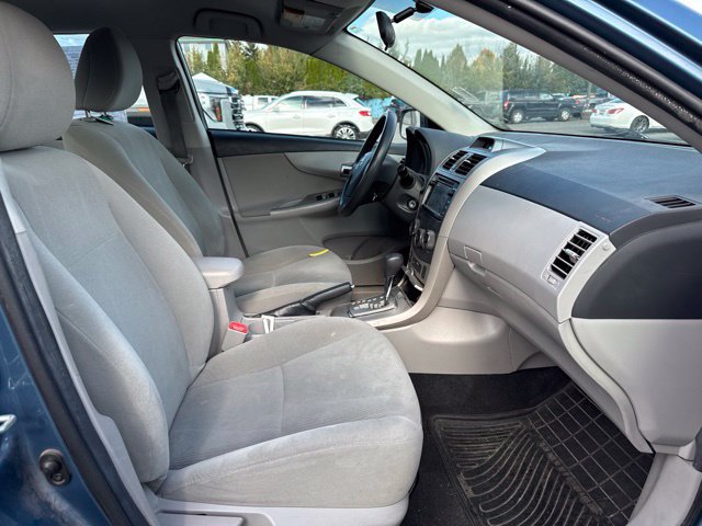 Used 2013 Toyota Corolla LE FWD image 13