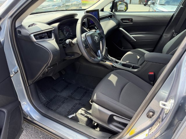 Certified 2023 Toyota Corolla Cross LE FWD image 11